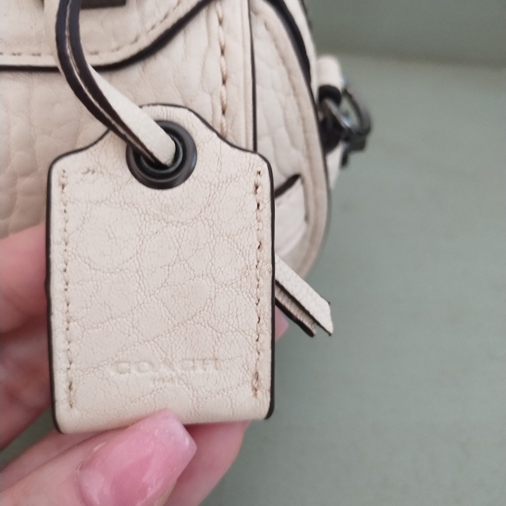 Very Rare Limited Edition Coach Ace 14 Nappa Pebbled Leather in Chalk Whipstitch - Picture 10 of 14